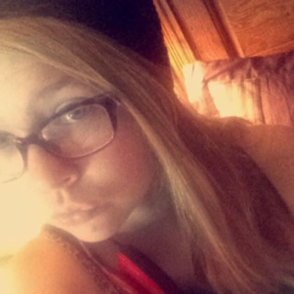 Meet your Posher, Hailey